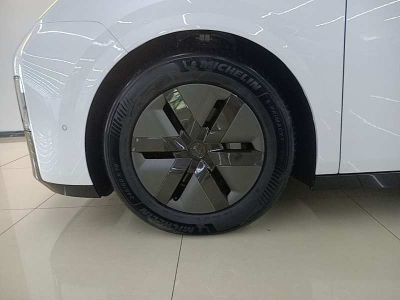 Used Li Auto MEGA 2025 Ultra Smart Refreshed Edition — 22