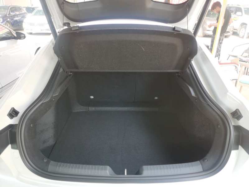 Used CHANGAN UNI-V 2022 1.5T Prestige Version — 18