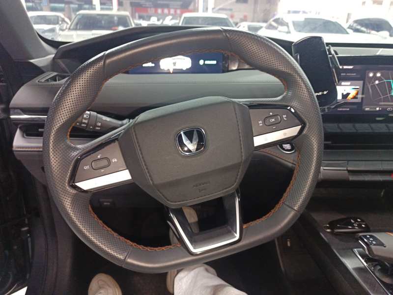 Used CHANGAN UNI-V 2023 1.5T Premium Model — 2