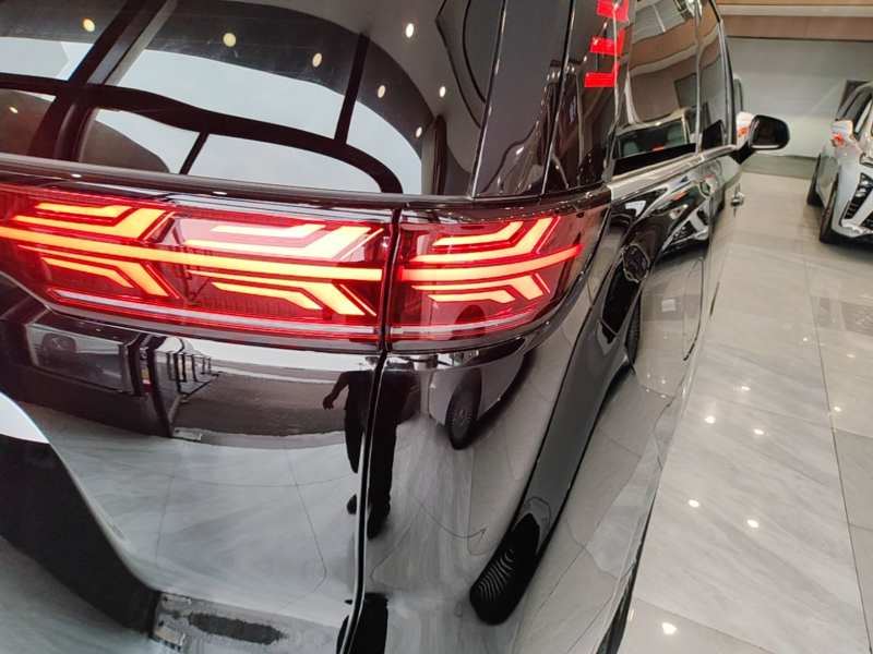 Used Denza D9 2024 DM-i 1050 Luxury Model — 7