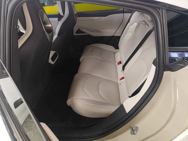 Used Xiaomi Auto SU7 2024 Four-Wheel Drive Ultra-Long Range Advanced Intelligent Driving Max Edition — 16