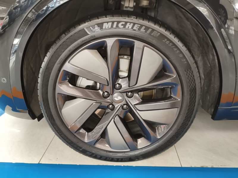 Used Li Auto L9 2023 Pro Model — 22