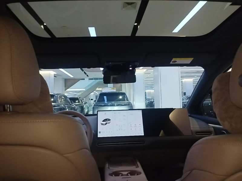 Used Li Auto i6 2025 Model Two-Wheel-Drive Standard Type — 17
