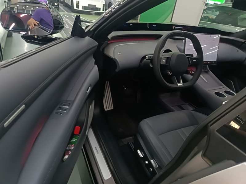 Used Xiaomi Auto YU7 2025 Ultra-Long Range Rear-Wheel Drive Version — 15