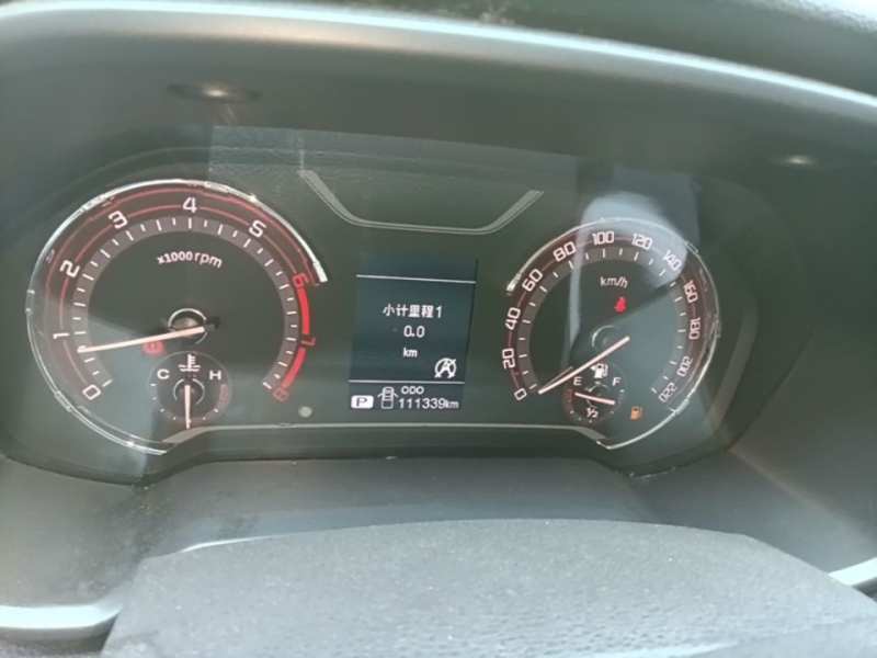 Used SAIC MAXUS T60 2017 2.0T Gasoline Automatic Two-Wheel Drive High-Ride Elite Standard Cabin — 11