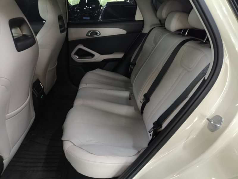 Used BYD Yuan UP 2025 Model 301KM Leading Version — 16