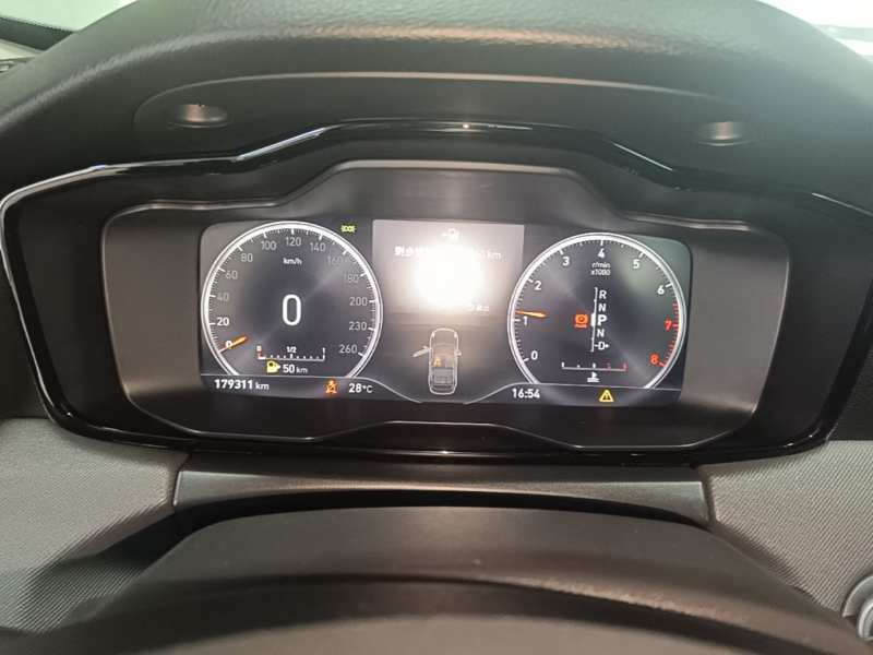 Used Lynk & Co 01 2017 2.0T Two-Wheel Drive Pro Edition — 11