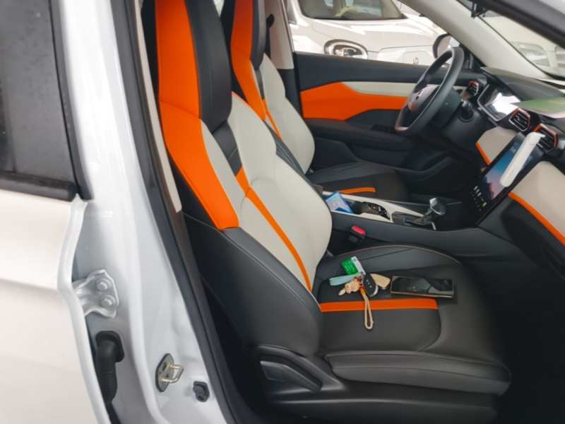 Used Dongfeng Aeolus Yixuan 2023 1.5L Automatic Glory Edition — 24