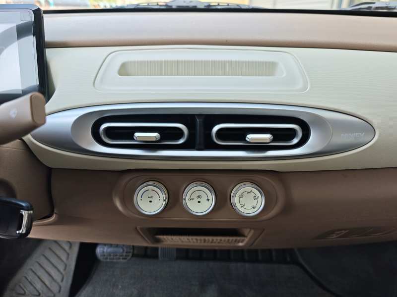 Used Wuling Hongguang MINIEV 2025 Four-Door Version Advanced Edition — 12
