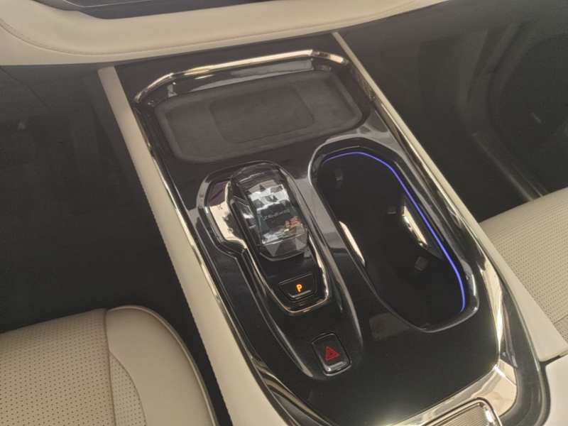 Used Zeekr 009 2024 7-Seater Walk-Through Version Four-Wheel Drive 108 kWh — 13
