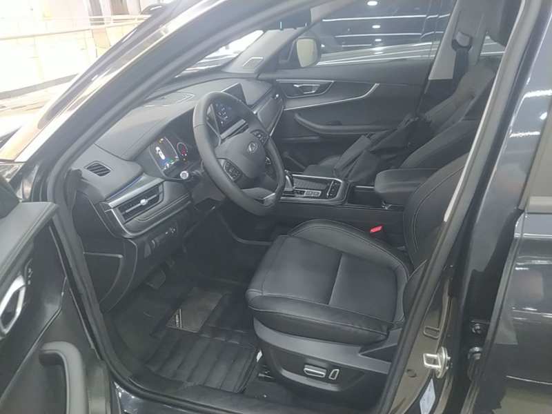 Used Chery Tiggo 8 2025 Excellence Edition 230 TCI Automatic Luxury Version 5 Seats — 14