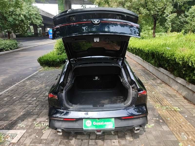 Used CHANGAN UNI-V 2022 1.5T Prestige Version — 18