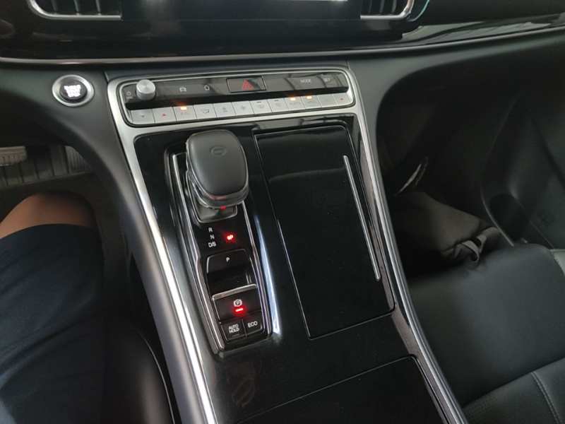 Used GAC Trumpchi M8 2021 Lingxiu Series 390T Deluxe Edition – Prestige — 13