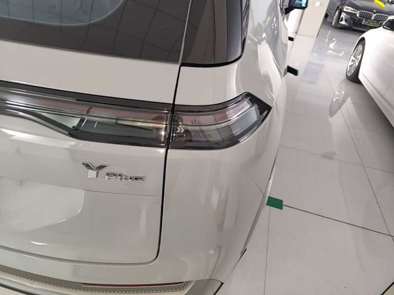 Used AION Y 2023 Plus 510 Smart Edition — 7