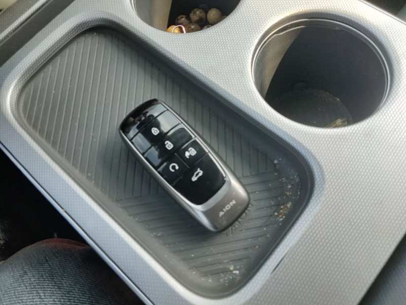 Used AION Y 2023 Younger Star Edition — 8