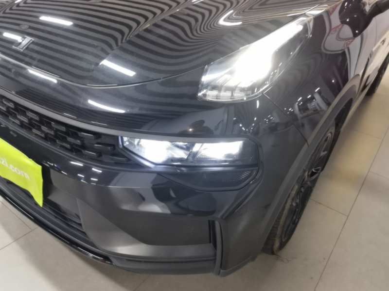 Used Lynk & Co 01 2021 2.0TD Four-Wheel Drive Dark Night Edition — 23