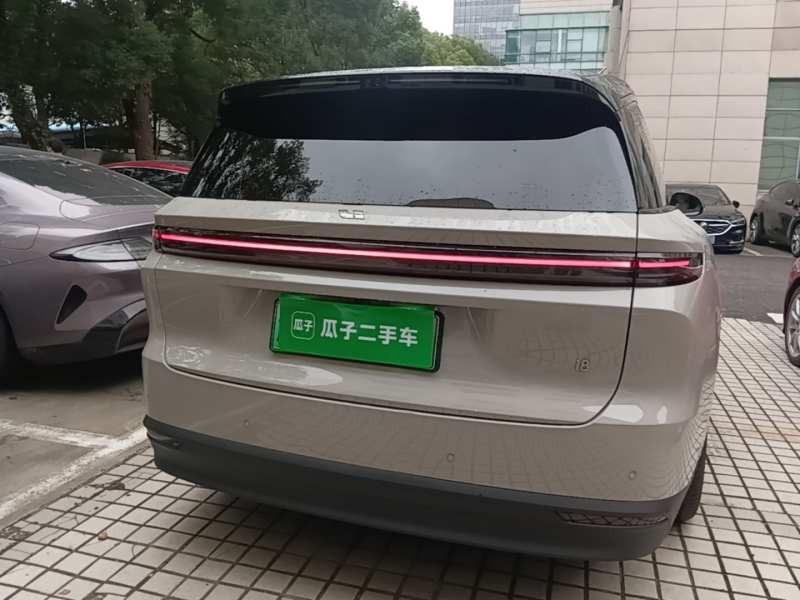 Used Li Auto i8 2025 Model Standard Version — 5