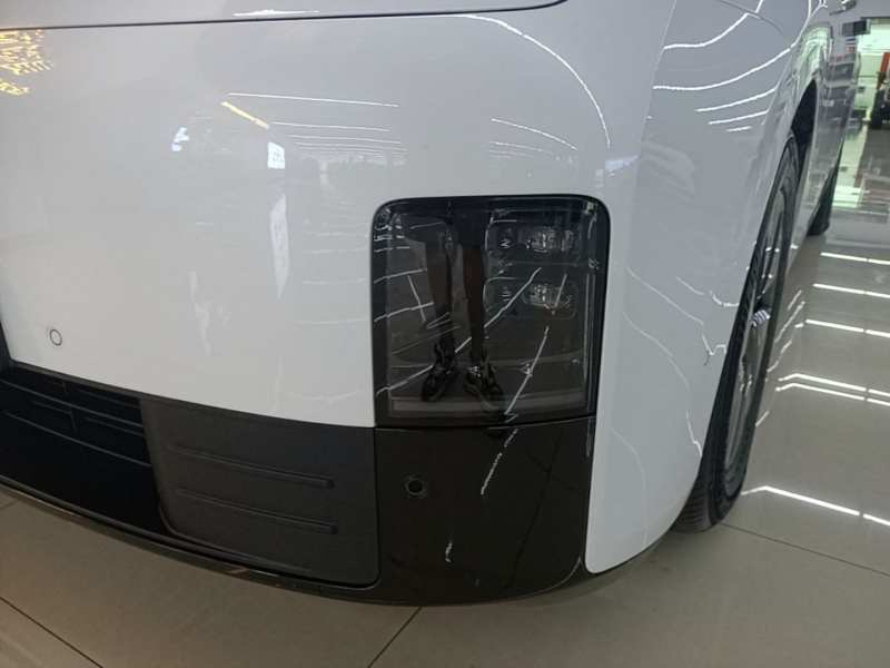 Used Li Auto MEGA 2025 Ultra Smart Refreshed Edition — 23