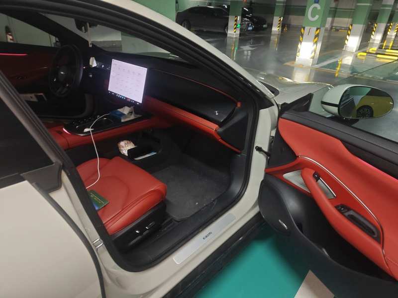 Used Xiaomi Auto SU7 2024 Four-Wheel Drive Ultra-Long Range Advanced Intelligent Driving Max Edition — 28