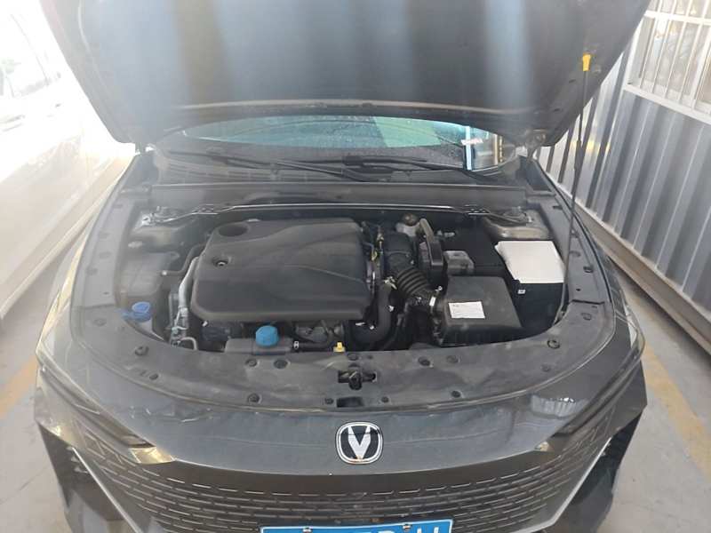 Used CHANGAN UNI-V 2023 1.5T Prestige Model — 19