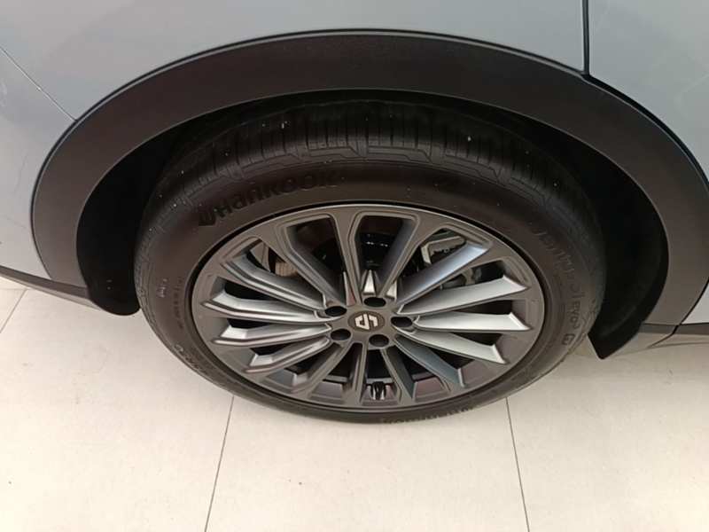 Used Leapmotor C11 2024 All-Electric 580 Luxury Edition — 25