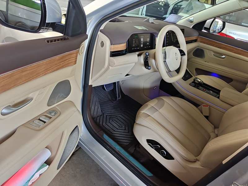 Used AITO/LUXEED/MAEXTRO/SAIC/STELATO AITO M7 2024 1.5T Rear-Drive Plus Version 5 Seats — 15