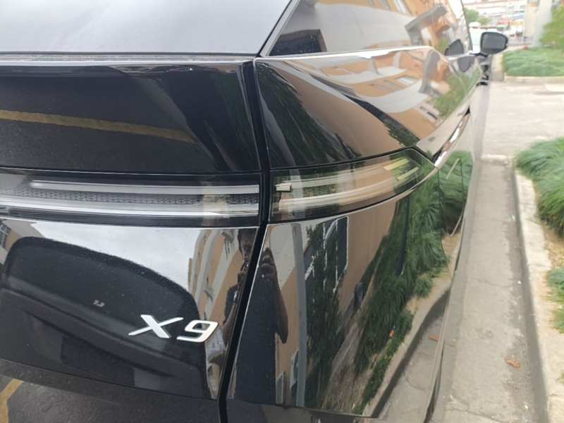Used XPeng X9 2024 702 Ultra-Long Range Pro — 7