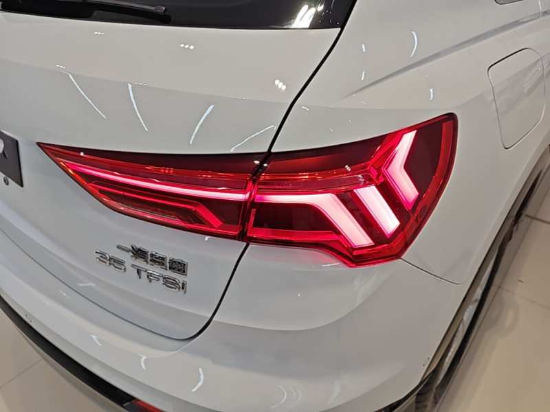 Used Audi Q3 2023 35 TFSI Fashion Elegant Version (1.4T) — 7