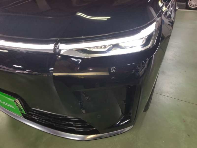 Used GAC Trumpchi S9 2025 Model Qiankun Ultra 6-Seater — 23