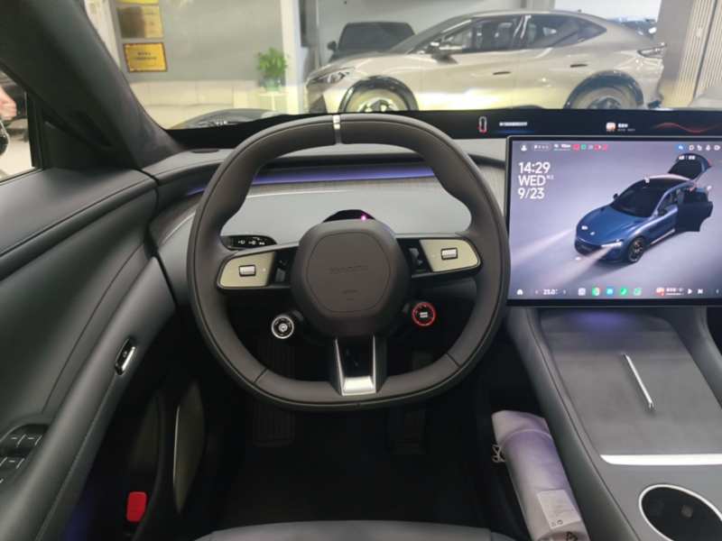 Used Xiaomi Auto YU7 2025 Ultra-Long Range High-Performance All-Wheel-Drive Max Edition — 10