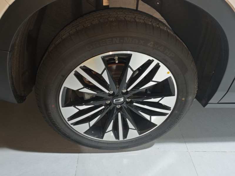 Used Bestune T77 2023 1.5T Automatic Luxury Model — 25