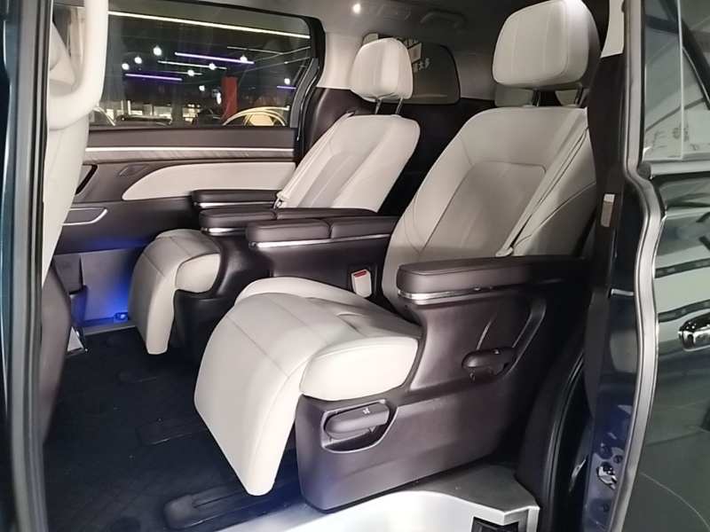 Used GAC Trumpchi M8 2023 Lingxiu Series 390T Prestige Edition — 16