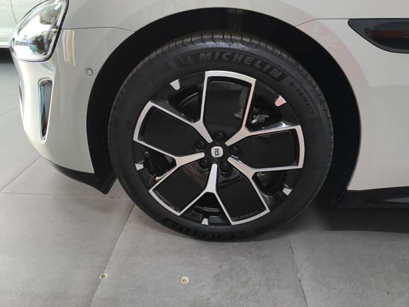 Used Xiaomi Auto SU7 2024 Rear-Drive Ultra-Long Range Advanced Pro-Level Intelligent Driving Version — 22