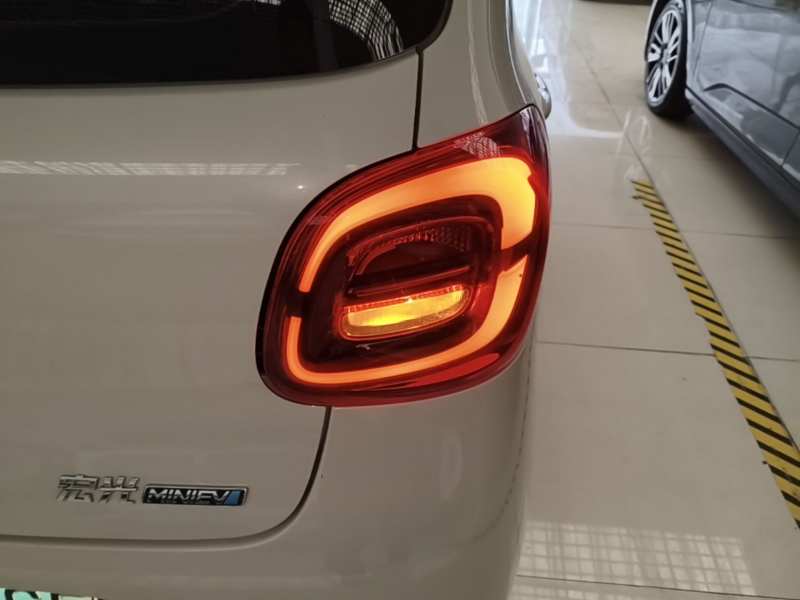 Used Wuling Hongguang MINIEV 2025 Four-Door Version Advanced Edition — 7