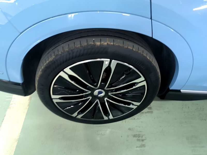 Used Denza N7 2024 630 All-Wheel Drive Intelligent Driving Max Edition — 25