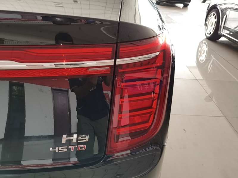 Used Hongqi H9 2023 2.0T Smart Connect Flagship Edition – Chinese Trim Xiang — 7