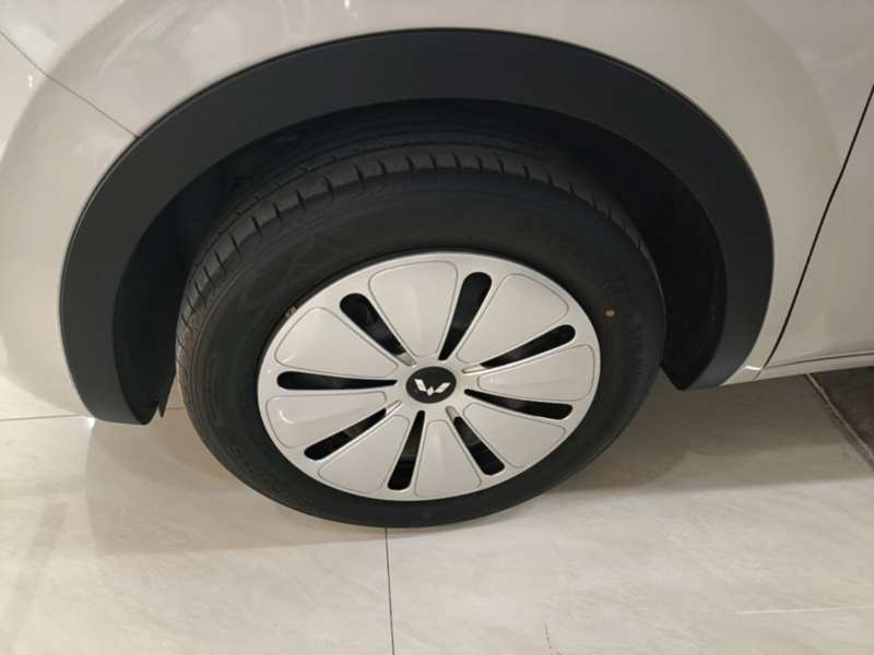 Used Wuling Bingo 2024 203km Light Edition — 22