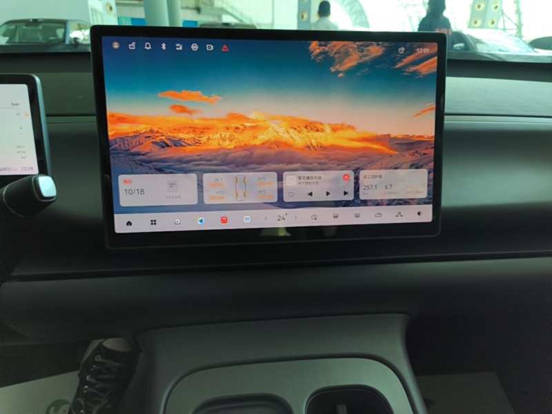 Used Leapmotor C10 2024 210 Smart Edition — 12