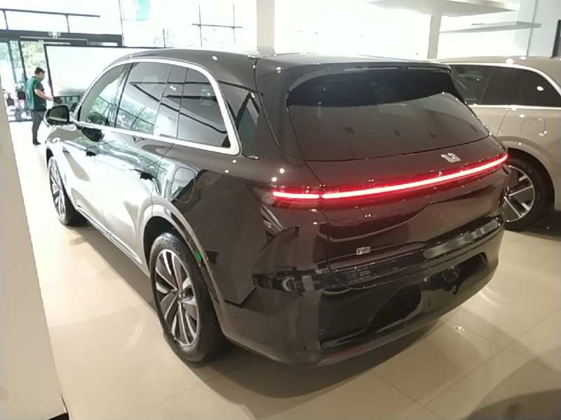 Used Li Auto L6 2025 Max Smart Refresh Edition — 4