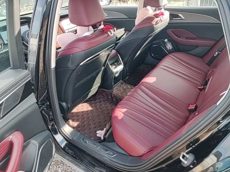 Used Hongqi H5 2023 2.0T Automatic Smart Connect Flagship Edition – Chinese Trim Chang — 18