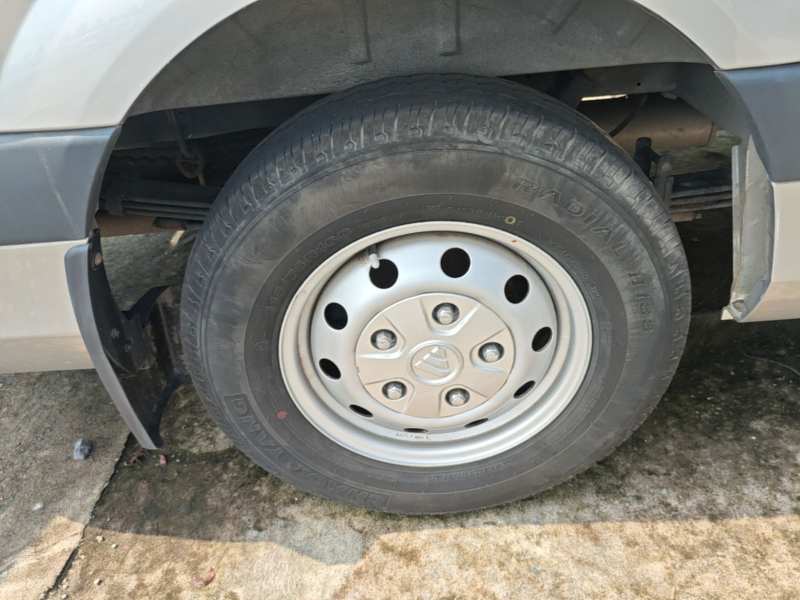 Used Foton Toano 2023 2.0T Automatic Jixiang Long-Wheelbase Mid-Height Rear Single Tire 7/9-Seater — 25