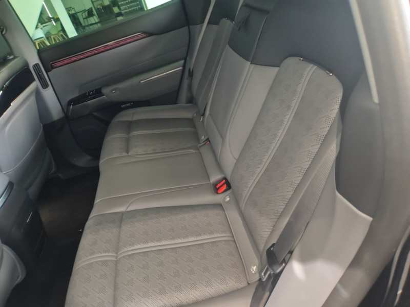 Used Zeekr 7X 2025 100 kWh Long-Range Rear-Wheel Drive with Intelligent Driving Features — 16