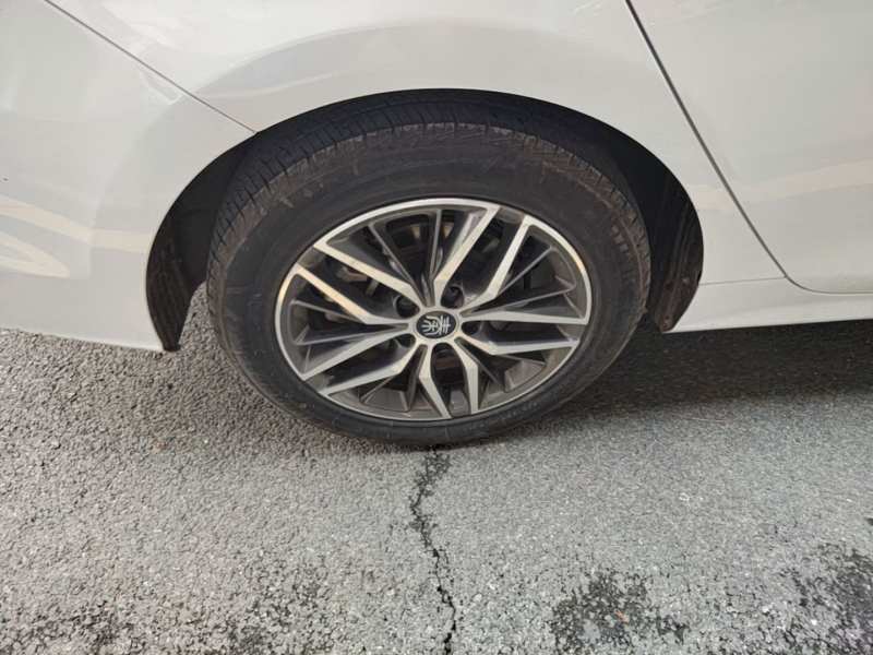 Used BYD Qin PLUS 2021 EV 500KM Luxury Model — 25