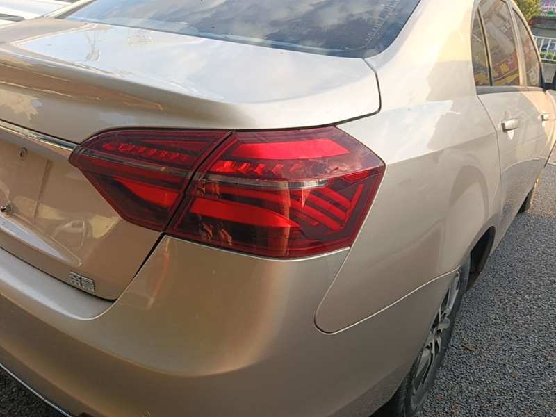Used Geely Auto Emgrand 2019 Leading Edition 1.5L Manual Luxury Model China VI Standard — 7