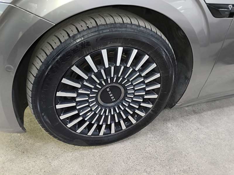 Used Zeekr 009 2022 WE Edition — 22