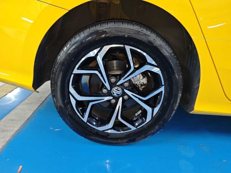 Used MG 5 2021 180 DVVT CVT Youth Luxury Edition — 25
