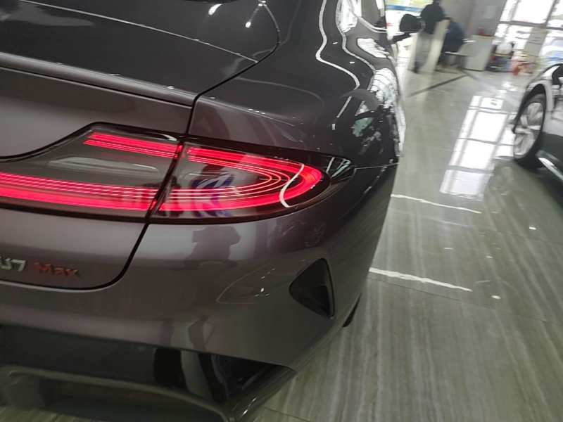 Used Xiaomi Auto SU7 2024 Four-Wheel Drive Ultra-Long Range Advanced Intelligent Driving Max Edition — 7
