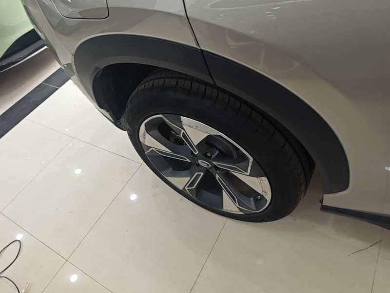 Used AION V 2020 80 Driving Prestige Edition — 25