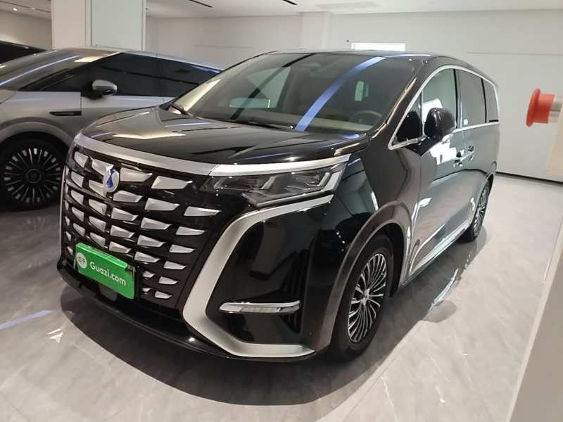 Used Denza D9 2024 DM-i 980 Four-Wheel Drive Prestige Model – Premium