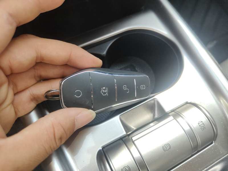 Used BYD Dolphin 2023 420 km Fashion Edition — 8
